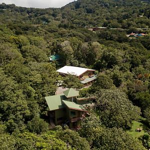 Cala Lodge